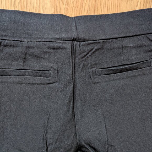 VTG Stylish Capris - Picture 4 of 9